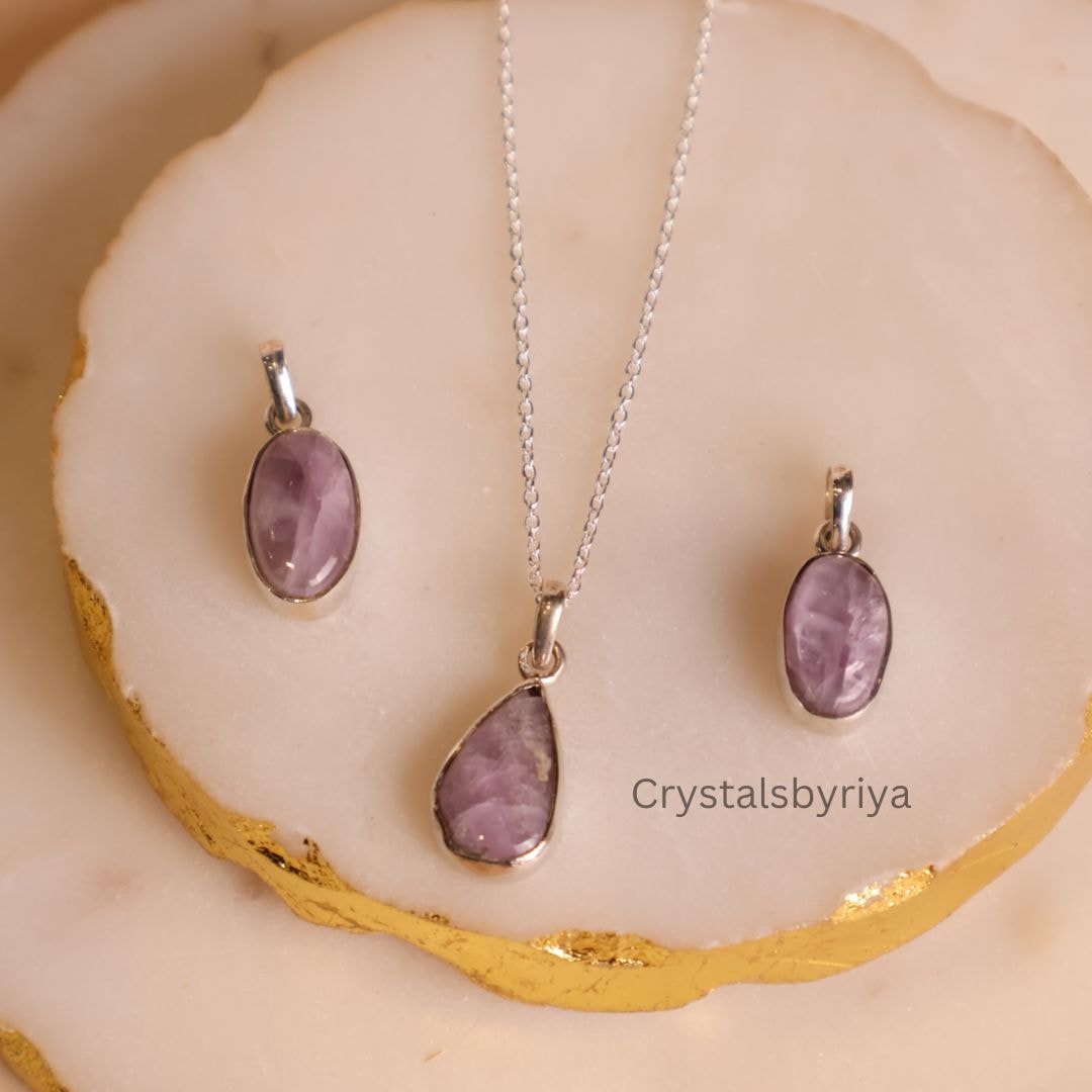 Kunzite Silver Pendant — image 4