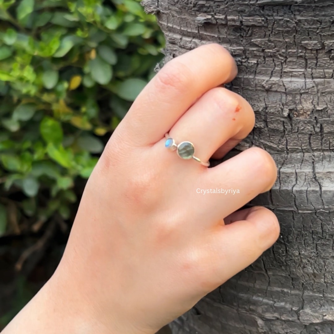 Labradorite silver ring — image 3